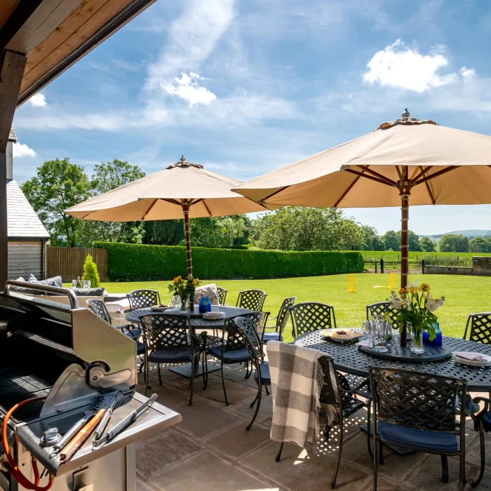 BBQ and Outdoor Seating, ideal for alfresco dining, Trevase Granary