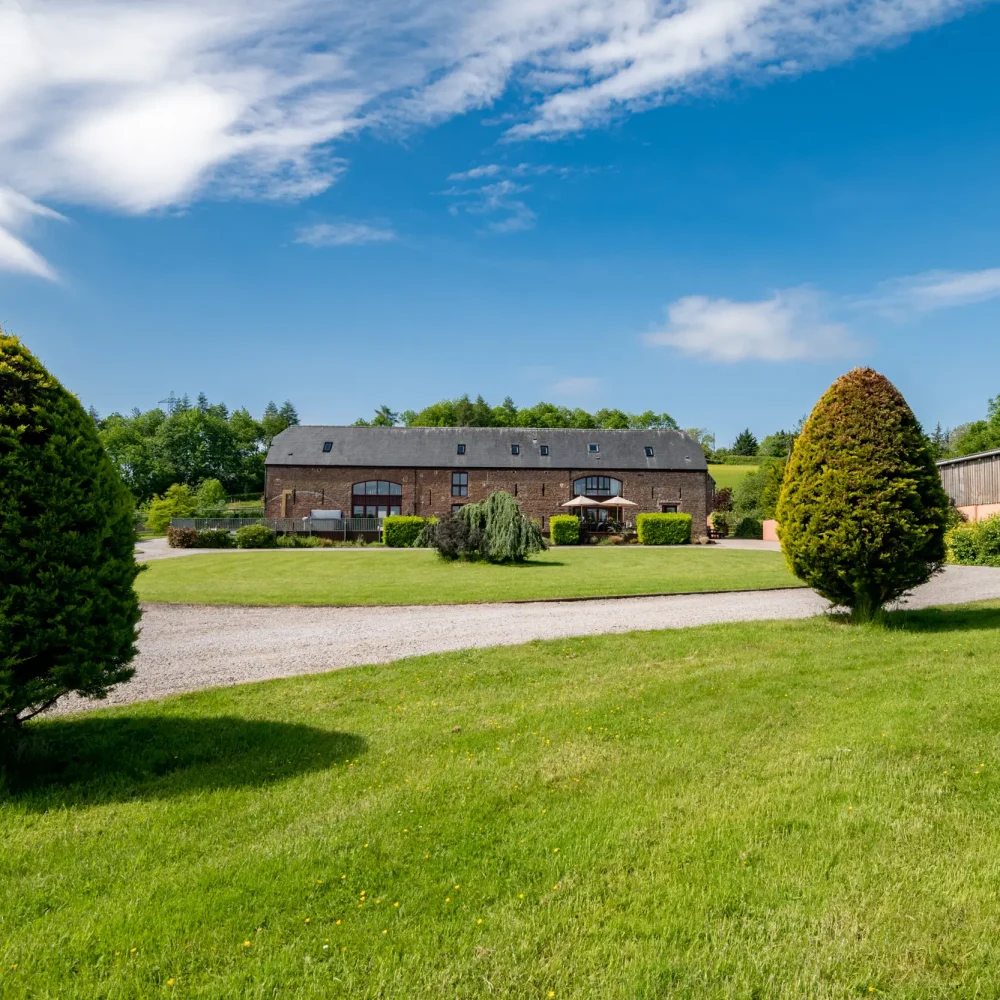 Ground and property, Penblaith Barn